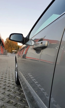 Opel Astra cena 15000 przebieg: 150000, rok produkcji 2007 z Mysłowice małe 121